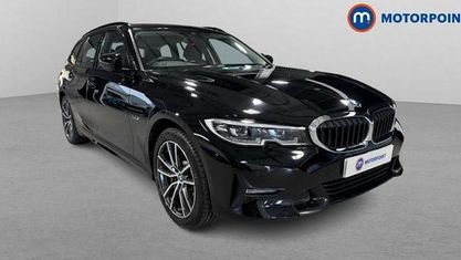 Używany BMW 330e Sport Line 292 KM (214 kW) 2022 Czarny Kombi
