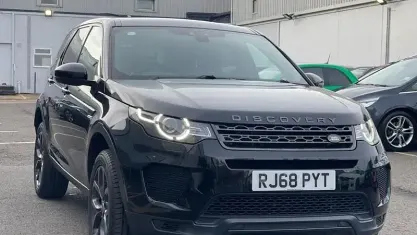 Used Land Rover Discovery Sport Landmark 180 HP (132 kW) 2018 Black SUV