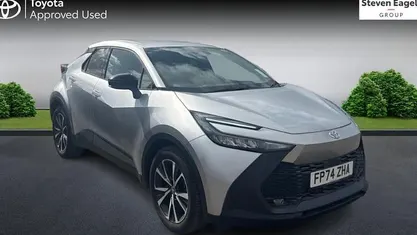 Used Toyota C-HR Design 223 HP (164 kW) 2026 SUV