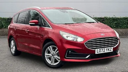 Used Ford S-MAX Titanium 190 HP (139 kW) 2022 MPV
