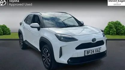 Used Toyota Yaris Cross Design 116 HP (85 kW) 2024 White SUV