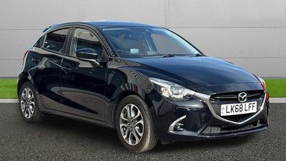 Używany Mazda 2 Inclusive 116 KM (85 kW) 2018 Czarny Hatchback
