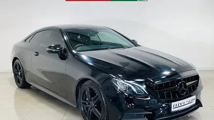 Begagnad Mercedes E220 AMG line 194 HK (142 kW) 2019 Sportkupé