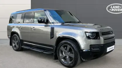 Used Land Rover Defender HSE Dynamic 349 HP (256 kW) 2025 Silver SUV
