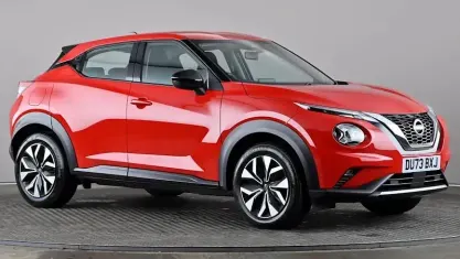 Used Nissan Juke Acenta 114 HP (83 kW) 2023 Red SUV