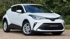 Pure white Used 2022 Toyota C-HR SUV | £18,740 (Good price)