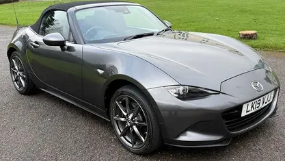 Used Mazda MX5 Inclusive 184 HP (135 kW) 2019 Grey Cabriolet