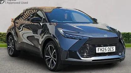 Used Toyota C-HR 223 HP (164 kW) 2025 Decuma grey bitone SUV