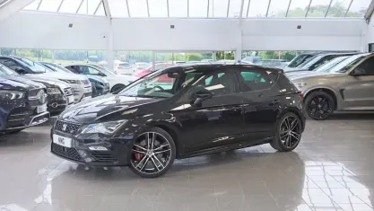 Used Seat Leon CUPRA 300 HP (220 kW) 2017 Black Hatchback
