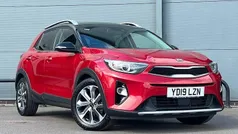 Used 2018 Kia Stonic First Edition SUV | £8,680 (Fair price)