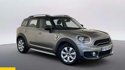 Used Mini Cooper S Classic 224 HP (164 kW) 2020 Hatchback