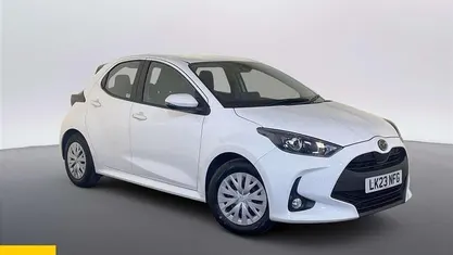 Used Mazda 2 116 HP (85 kW) 2023 White Hatchback