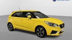 Yellow Used 2022 MG MG3 Exclusive Hatchback | £8,999 (Fair price)