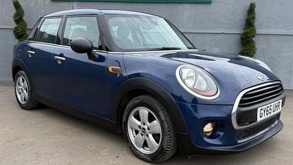 Begagnad Mini ONE Hatch 102 HK (75 kW) 2017 Halvkombi