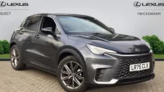 Used 2025 Lexus LBX SUV | £32,950 (Fair price)