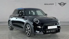 Black Used 2021 Mini Cooper S Exclusive Hatchback | £21,750 (Fair price)