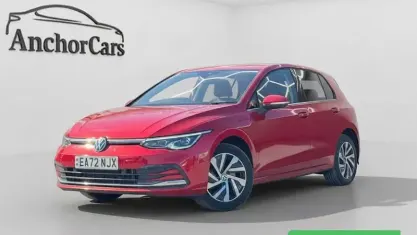 Used VW Golf VIII Style 204 HP (150 kW) 2022 Red Hatchback