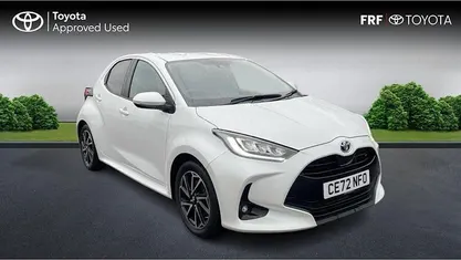 Used Toyota Yaris Hybrid Design 116 HP (85 kW) 2025 Hatchback