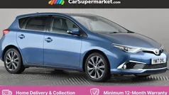 Blue Used 2017 Toyota Auris Hatchback | £10,797 (Fair price)