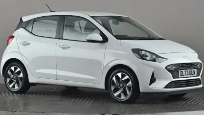 Gebraucht Hyundai i10 Advanced 67 PS (49 kW) 2025 Kleinwagen
