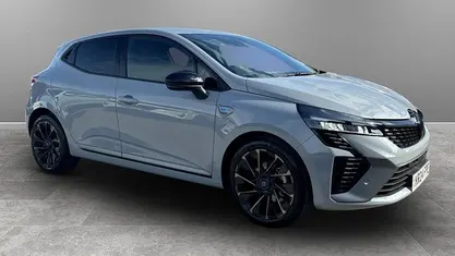 Used Renault Clio V Esprit Alpine 143 HP (105 kW) 2025 Hatchback