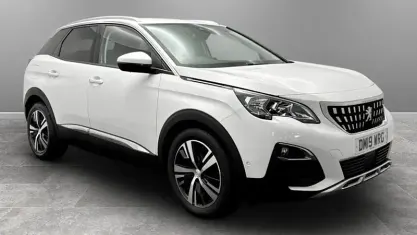 Used Peugeot 3008 Allure 131 HP (96 kW) 2019 White SUV