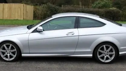 Used Mercedes C220 AMG 170 HP (125 kW) 2011 Silver Coupe