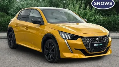 Used Peugeot 208 GTi 102 HP (75 kW) 2023 Yellow Hatchback