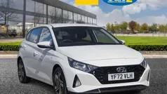 White Used 2023 Hyundai i20 SE Hatchback | £14,494 (Fair price)