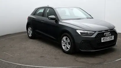 Używany Audi A1 Sportback 110 KM (80 kW) 2023 Szary Hatchback