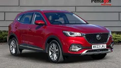 Red Used 2022 MG HS Excite SUV | £12,989 (Fair price)
