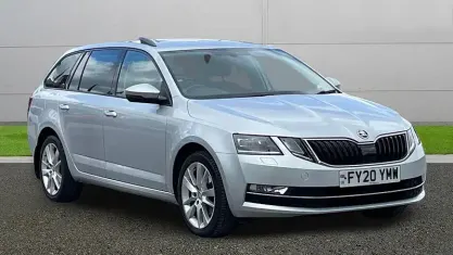 Usado Skoda Octavia SE L 150 CV (110 kW) 2020 Plateado Familiar