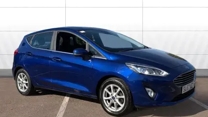 Used Ford Fiesta Zetec 86 HP (63 kW) 2017 Blue Hatchback