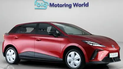 Used MG MG4 EV SE 150 kW (204 HP) 2023 Red Hatchback