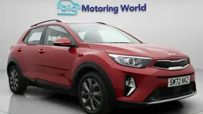 Used Kia Stonic 101 HP (74 kW) 2023 Red SUV