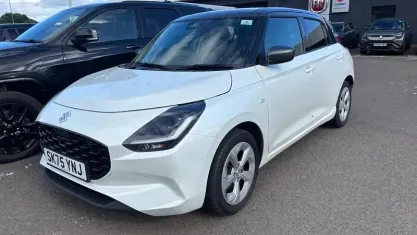 Used Suzuki Swift 82 HP (60 kW) 2025 White Hatchback