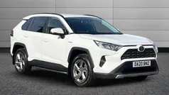 Pure white Used 2020 Toyota RAV4 Hybrid Design SUV | £22,150 (Fair price)