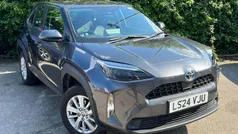 Used 2025 Toyota Yaris Hybrid Estate | £22,999 (Fair price)