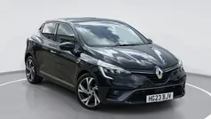 Black Used 2022 Renault Clio V RS Line Hatchback | £15,199 (Fair price)