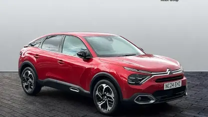 Used Citroën C4 PureTech 131 HP (96 kW) 2024 Red SUV