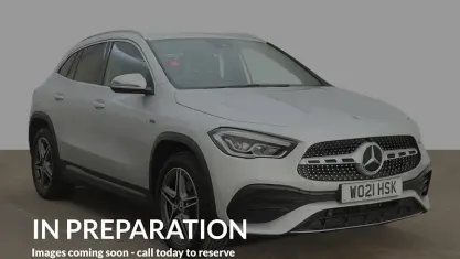 Used Mercedes GLA250 Exclusive 218 HP (160 kW) 2021 Silver SUV