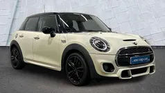 White Used 2019 Mini Cooper S Hatch Hatchback | £17,200 (Fair price)