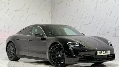 Usado Porsche Taycan 389 kW (530 HP) 2023 Sedan