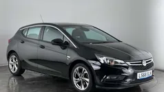 Used 2018 Vauxhall Astra SRi Hatchback | £10,750 (Fair price)
