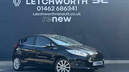 Used Ford Fiesta Titanium 101 HP (74 kW) 2015 Black Hatchback