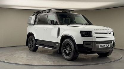 Used Land Rover Defender SE Dynamic 249 HP (183 kW) 2025 Estate