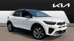 White Used 2023 Kia Stonic 4 SUV | £20,021 (Fair price)