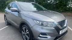 Grey Used 2017 Nissan Qashqai N-Connecta SUV | £10,495 (Fair price)