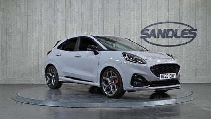 Używany Ford Puma ST 200 KM (147 kW) 2023 Szary Hatchback
