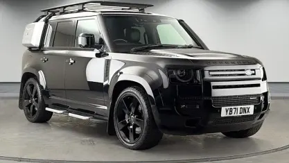 Usado Land Rover Defender HSE Dynamic 300 HP (220 kW) 2024 SUV